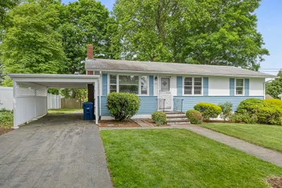27 Cindy Ln 1