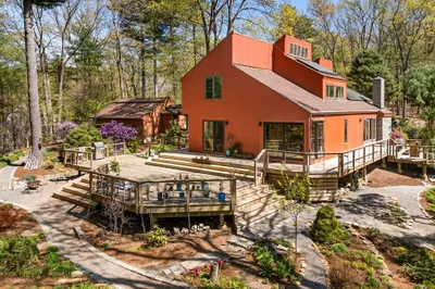 11 Chaplin Cir 1