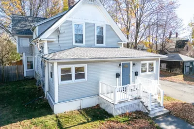 7 Leonard St #1