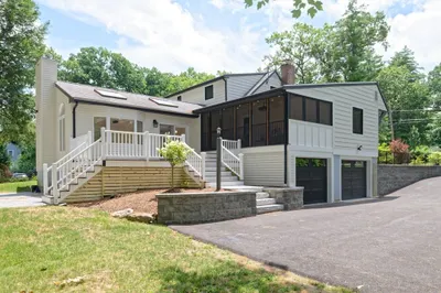 22 Demarco Rd