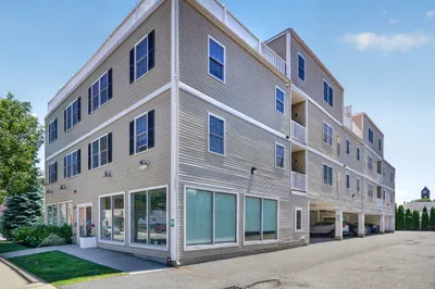 29 Spruce St #42 1