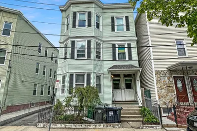 5-7 Carlisle Street #1