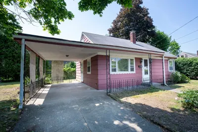 49 Farmfield St