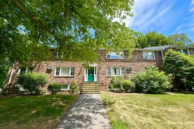 8 Myles Standish Drive #2 1