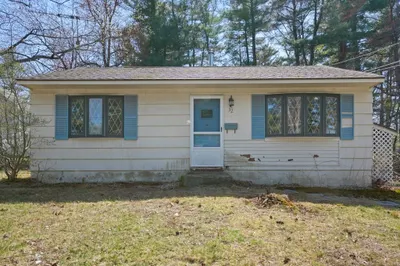 32 Woodland Road 1