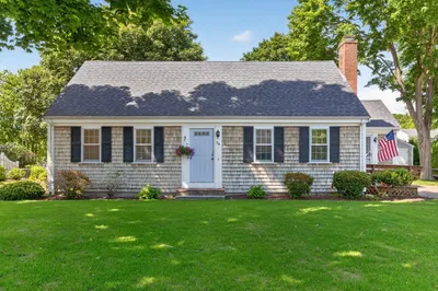 56 Field St 1