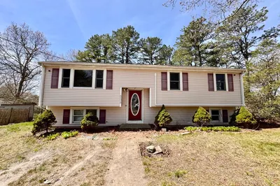 885 Long Pond Rd 1
