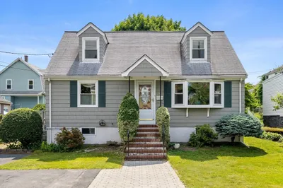 26 Sylvia St