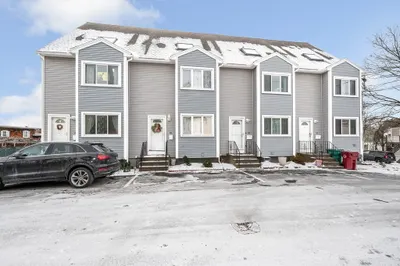 29 Pine Hill St #29