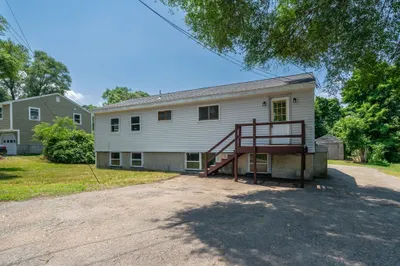 39 Willard St