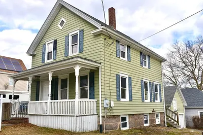 253 Adams St