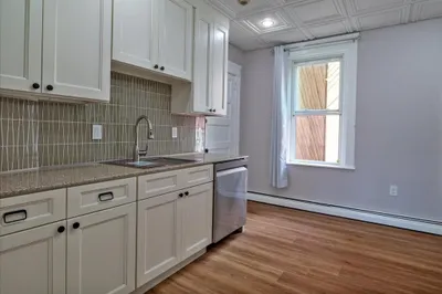 6 Chatham Pl #6