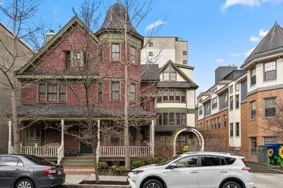 99 Winchester St #4 1