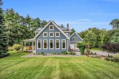 17 Randall Rd 1