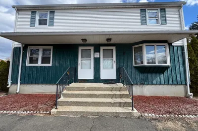 43-45 Orlando St 1