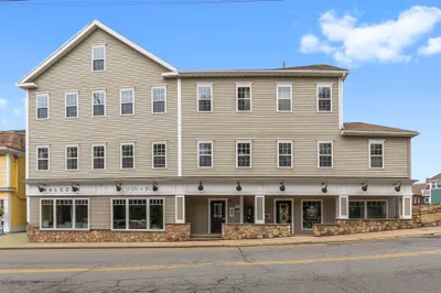 23 South Main St #5 1