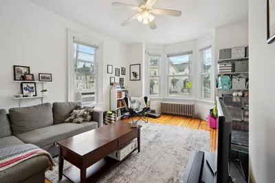 67 Concord Ave #1