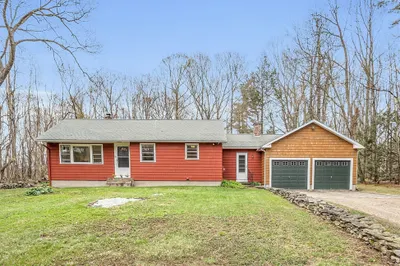 16 E Princeton Rd