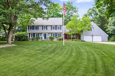 9 Brookside Lane 1
