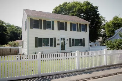 10 Winthrop Avenue 1