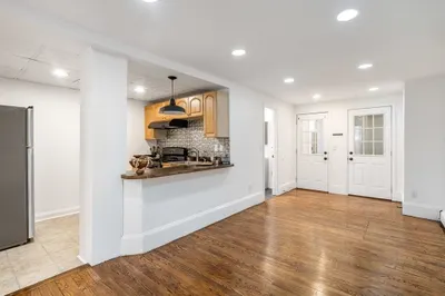 302 K Street #B