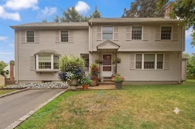 173 Vine Rock St 1