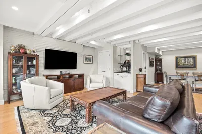 51 Commercial Wharf #5 1