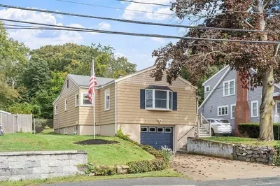 68 Spring Rd