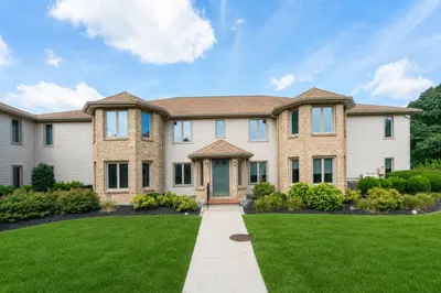 108 Norton Avenue #22 1