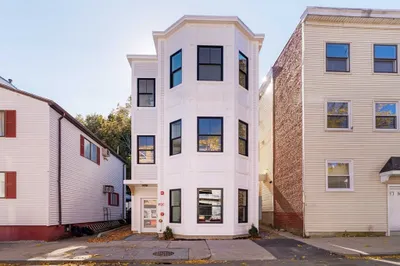 231 Everett Street #1