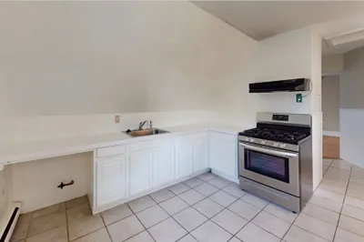 50-56 Burnett St #3