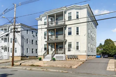 16 Bellevue Ave 1