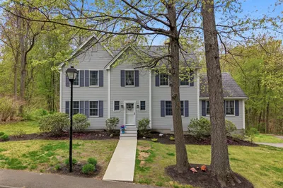 65 Locust St 1