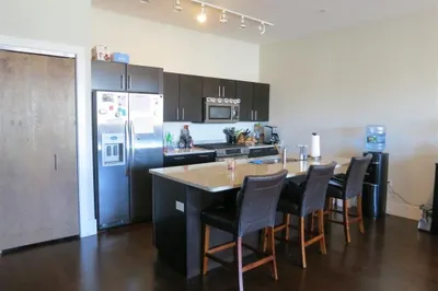154 W 2nd St #322