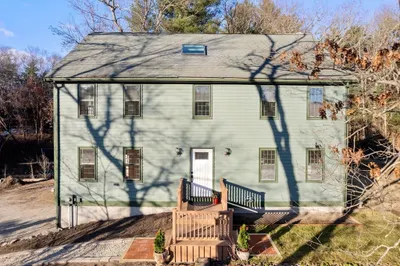 85 Desert Brook Rd 1