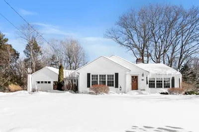 38 Knower Rd 1