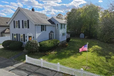 49 Greenhood St 1