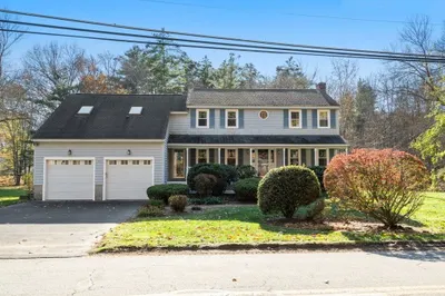 330 Pelham Rd 1