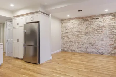 217 West 9th St #2 1