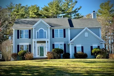 15 Philips Farm Rd