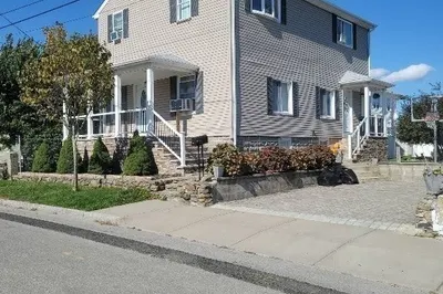 170 Baird St 1
