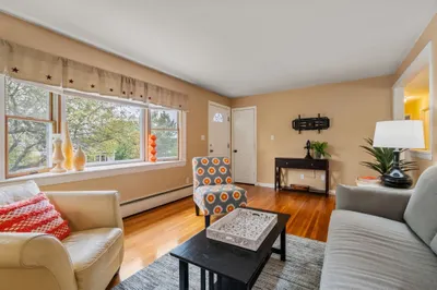 49 Elmwood St 1
