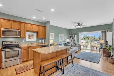 1 Francis Drive #303 1
