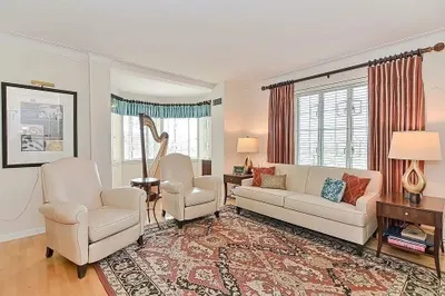 20 Chapel Street #B909