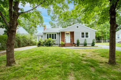 203 Falconer Ave