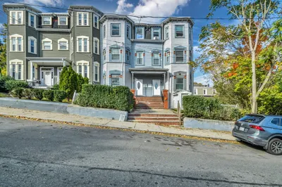 5-7 Everett Ave #5-2 1