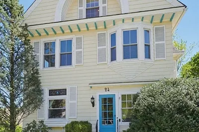 24 Main St 1