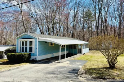 17 Tyler Street 1