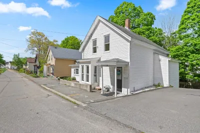 10 Jackson Street