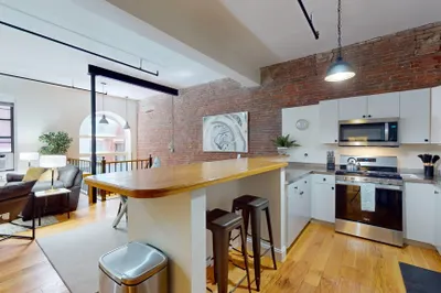19 Stanhope Street #1D 1